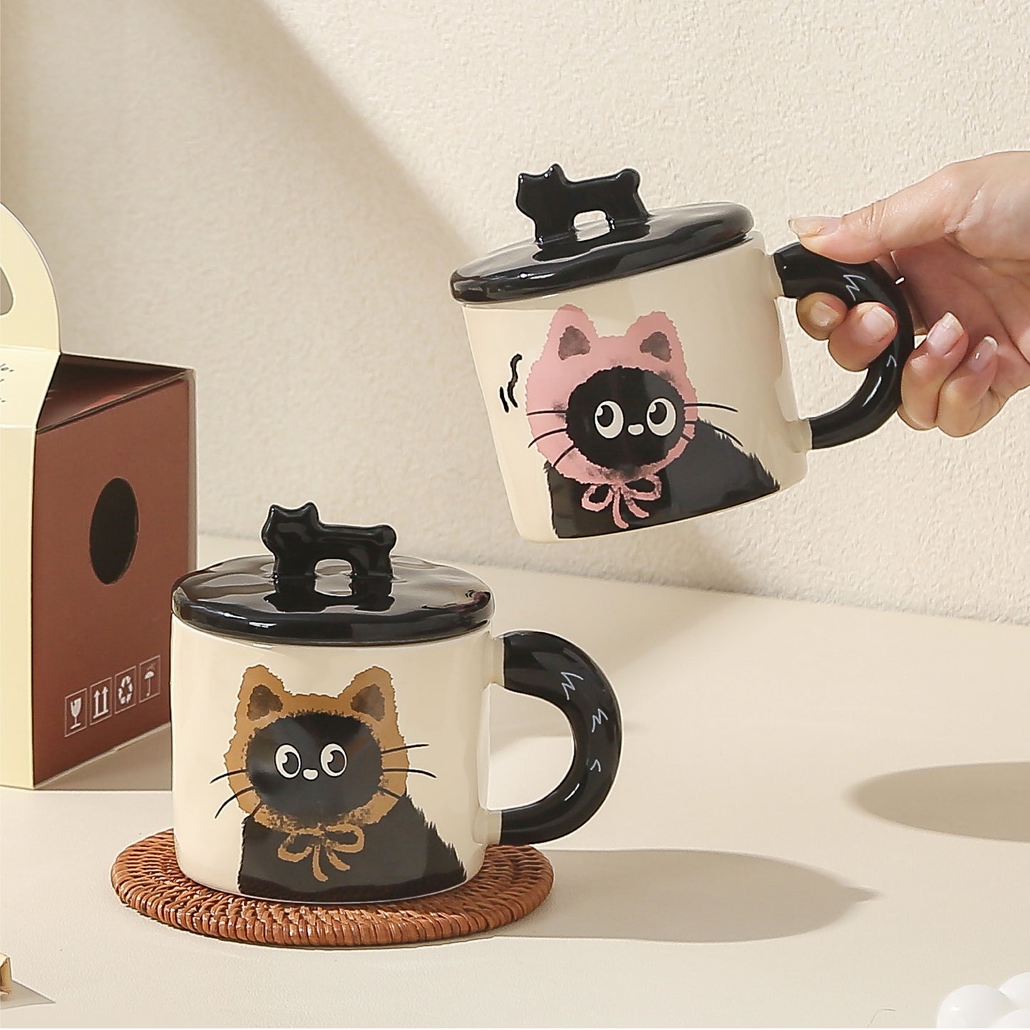 Peliflask Cute Cat Ceramic Mug with Lid – 360ML Kawaii Coffee Cup Gift